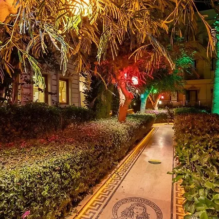 Golden & 4* ボドルム