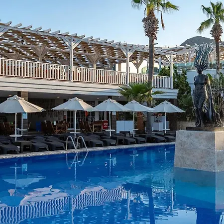 Golden & ホテル ボドルム